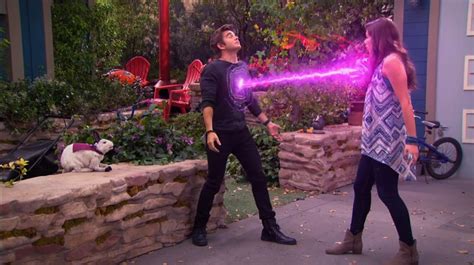 what are phoebe thundermans powers